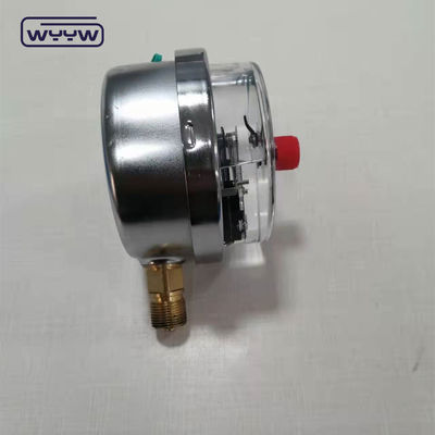 L'appareil est équipé d'un dispositif de mesure de la pression en acier inoxydable, rempli de silicone, et d'une connexion de fond de 100 mm.