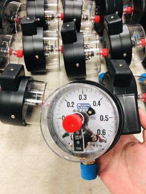 Electric Contact Pressure Gauge with Adjustable Pressure Limit Control 100mm Dial Size and 1.6 MPa Scale